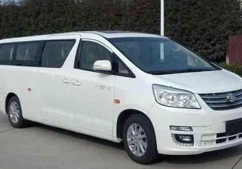 车长超6米，十个座，埃尔法见了也要没自信