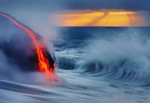 为什么一汽熊熊战火燃烧时，长安却黎明静悄悄