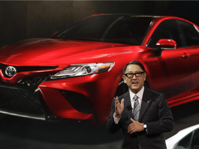 遭遇“中年危机”?你只需要一辆第八代凯美瑞