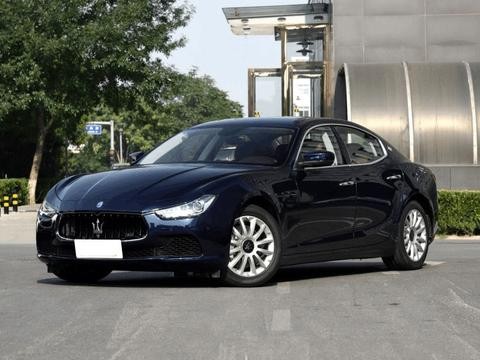 逼格完胜奥迪A8，回头率超高，男人的梦想座驾