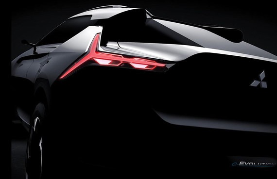 三菱e-EVOLUTION概念车预告图 10月亮相