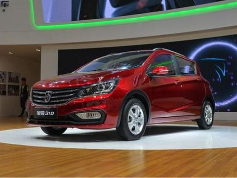 国产崛起是迟早！这车已经打败菠萝飞度，排名十三