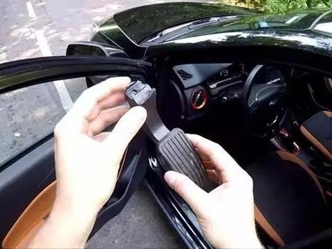 俄国媒体评测奇瑞瑞虎，竟神奇踩断油门踏板