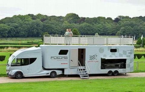 买奔驰房车太贵？这两款自主房车价钱实惠，却不比豪华品牌差！