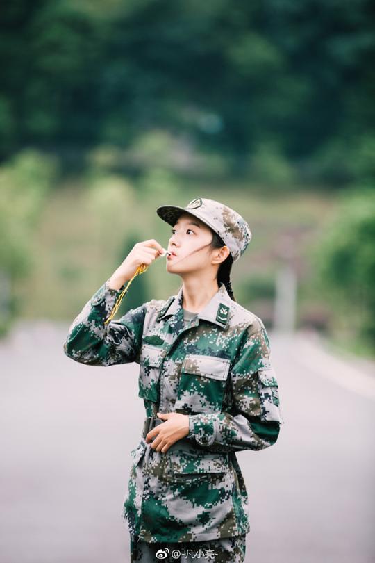 你见过这么萌哒哒的女教官吗?她就在中南大学