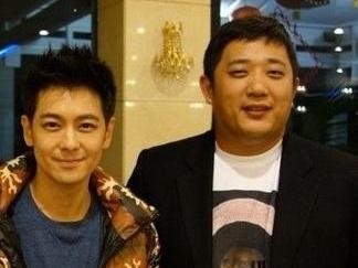 连王思聪都不敢跟林志颖身边这个胖子比豪车，力帆公子是他小弟！