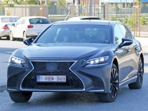 V8双涡轮 雷克萨斯LS F或10月下旬发布