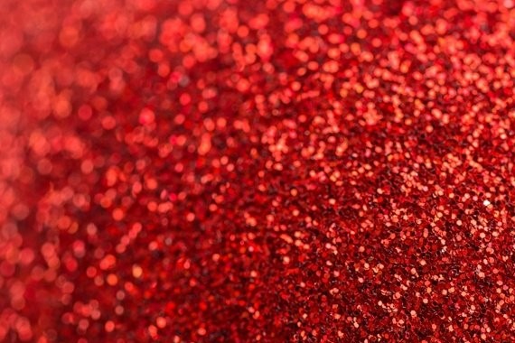 这两年的新车都主打红色，白色车身过时了吗？