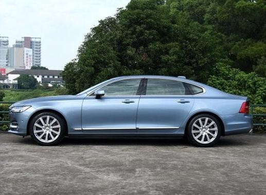 售36万的国产“豪车”，口碑比奥迪宝马好