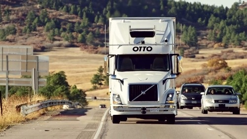 科技与生活 无人驾驶卡车OTTO  ​