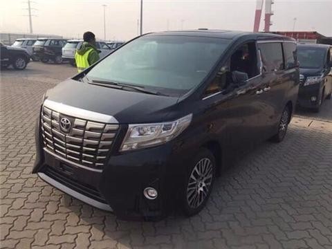 18款丰田埃尔法3.5L 尊贵版最新报价