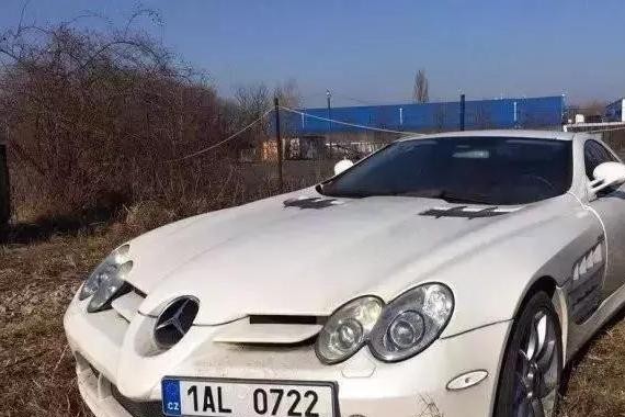 这些被警察扣押的豪车，无人认领面临销毁，思聪看了也会心疼！