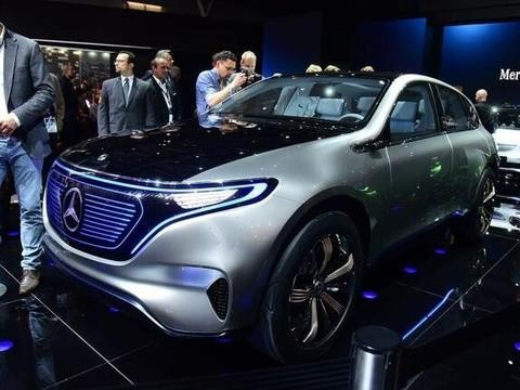 订单已达2000台 奔驰EQ品牌首款车型接受预定