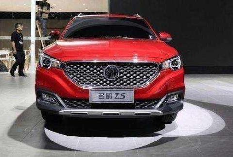 此车颜值绝对不输C级车, 售价很让人心动, 仅为7万!