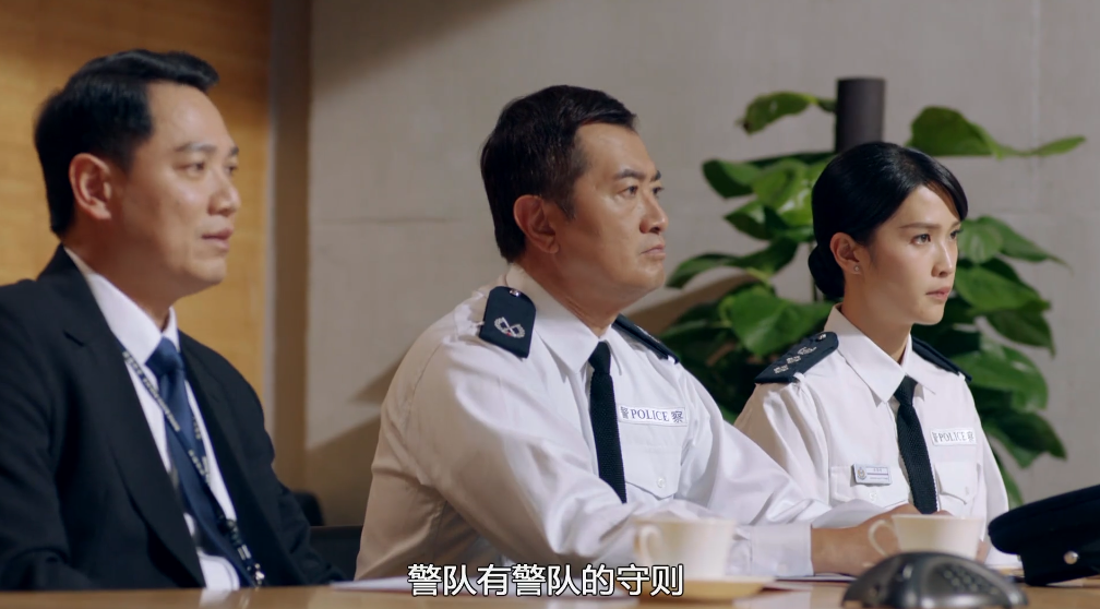 《使徒行者2》最大黑警曝光,疑似cib高级警司许sir