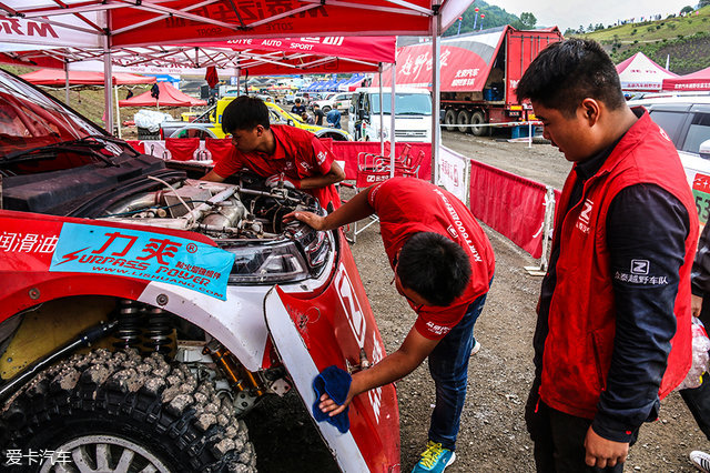 断轴和爆胎成了COC贵州晴隆站的主旋律