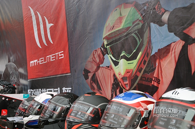 2017中国摩博会首日探馆 挖到摩友关心的新车