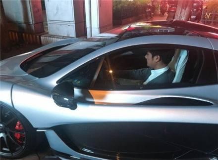 顶级豪车玩家，云南最贵的车都在他名下，最贵的一辆2900万！