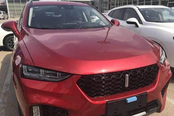 保时捷车主也提了长城汽车的wey vv7s，颜值霸气！