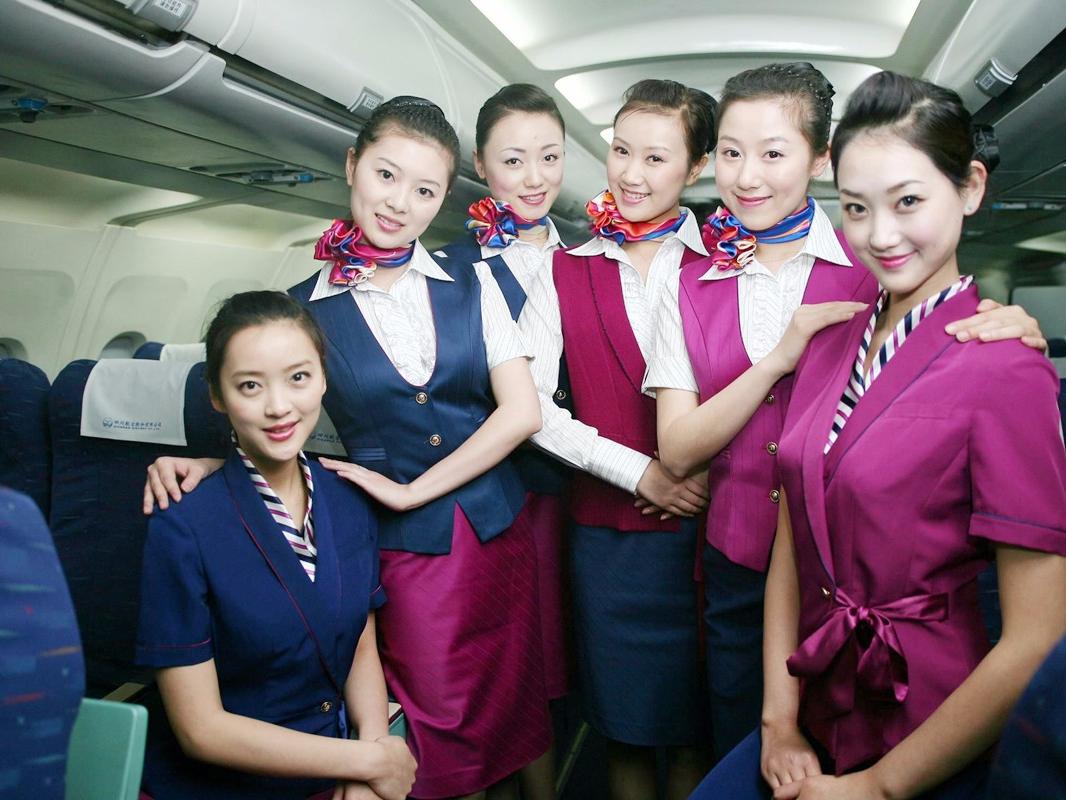 东航武汉第二批空姐招聘来了，报名截至8月19日