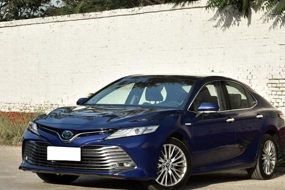 返老还童，新款凯美瑞徒有虚表还是王者归来？