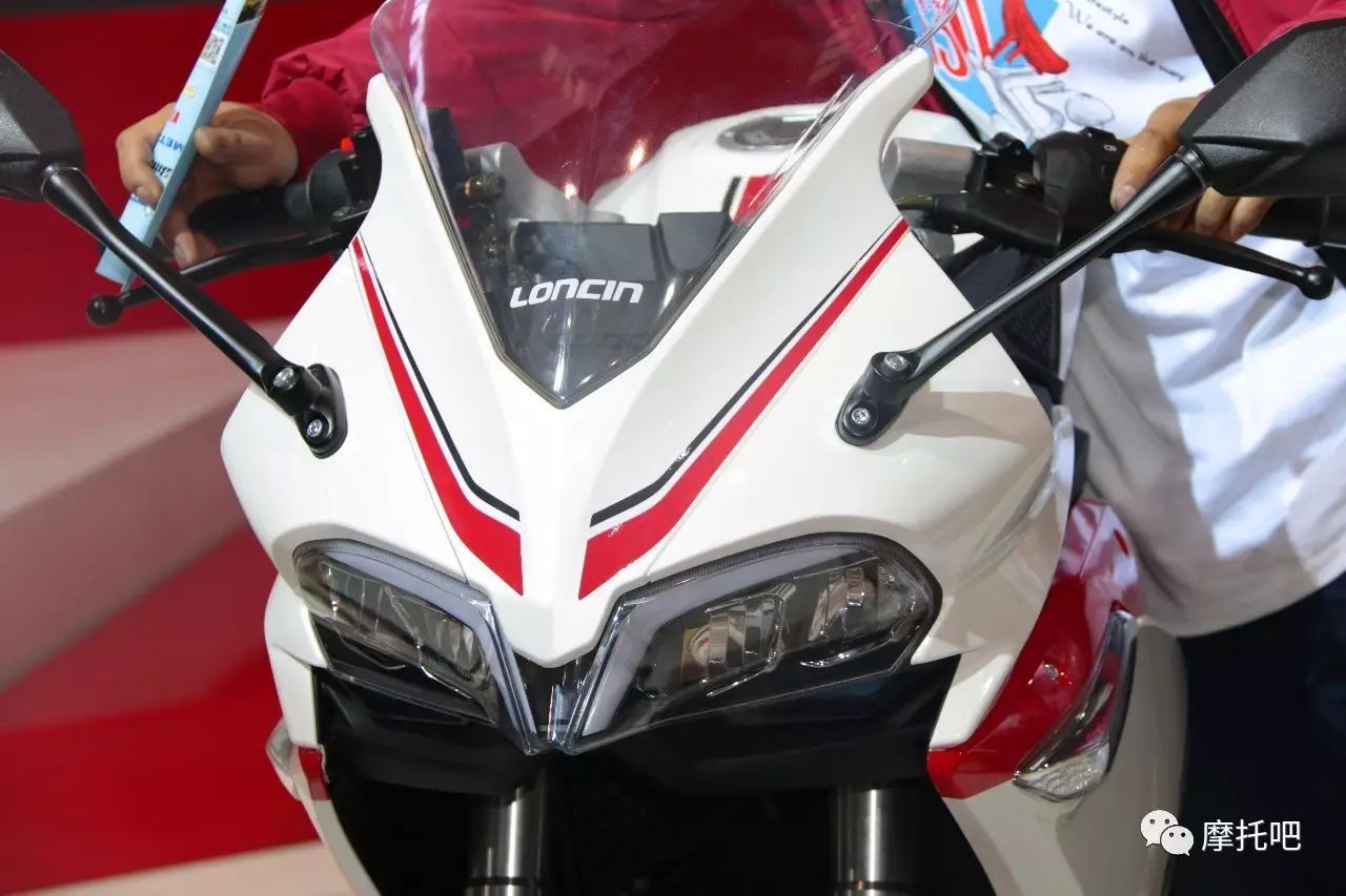 看完隆鑫无极300R的发布会,默默打开了我的蚂