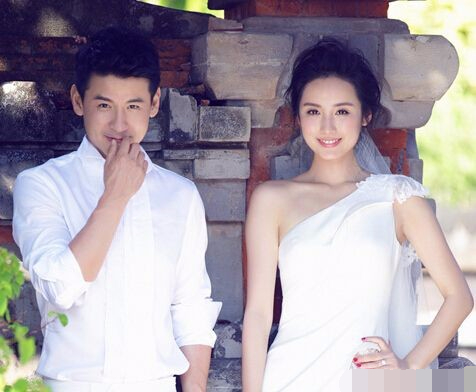 37岁"东华上仙"与妻子吕一近照,真是郎才女貌!
