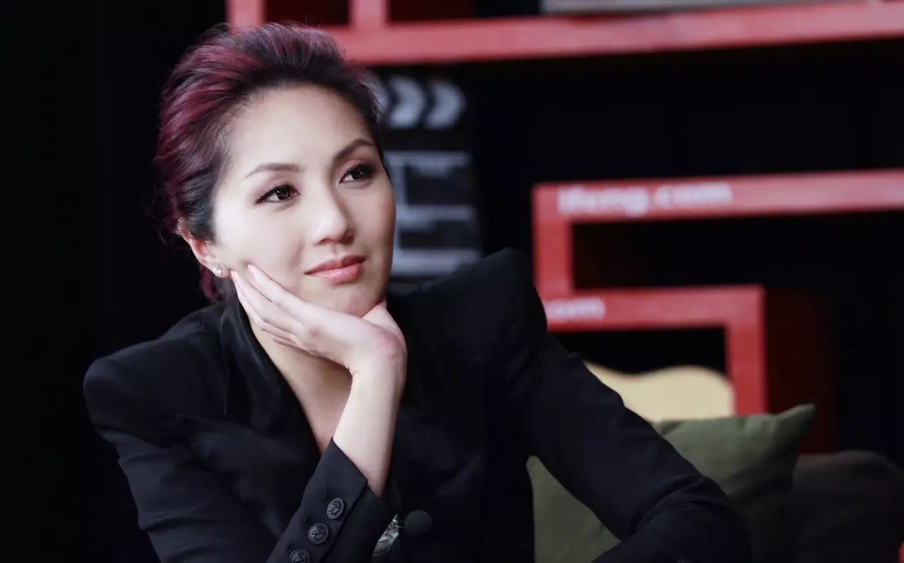 《新歌声》陈奕迅组冠军战,那英为捧于梓贝这么说杨千嬅真好吗?