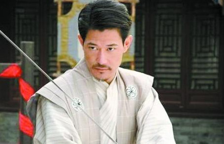 他是日本人,娶重庆女孩,演最受欢迎演日本鬼子