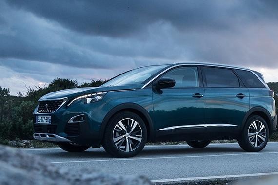 这台20万级7座SUV比途观L更抢眼 开上它就好像开飞机！