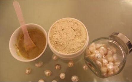 维生素E可以直接涂在脸上吗?