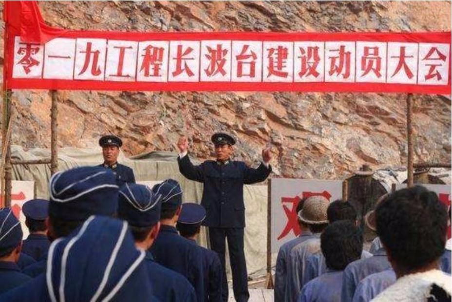 阿里云邮箱如何设置签名 阿里云邮箱在iPhone上怎么设置