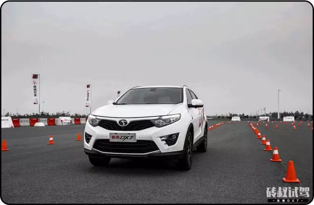 谁说10来万的国产SUV就是样子货,试过这台后Pia Pia打脸!