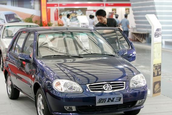 《汽车说》老夏利即将被转让 一汽自主品牌最终留下了红旗和奔腾