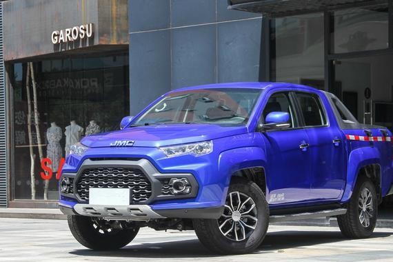 福特猛禽都没它有个性，这到底好不好看，JMC的皮卡是飞碟吗？