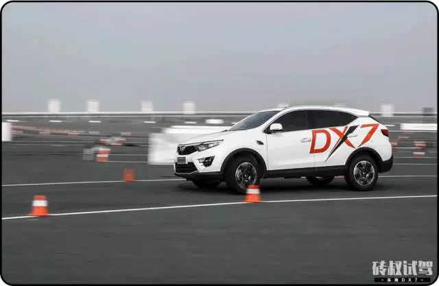 谁说10来万的国产SUV就是样子货,试过这台后Pia Pia打脸!