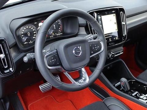 沃尔沃XC40，吉利地位反转，李书福太牛了！