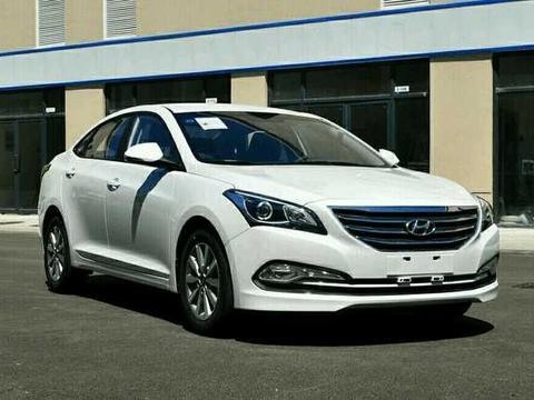 现代这款中级车售价13万起，就连迈腾都不是对手