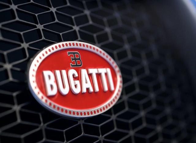 布加迪,兰博基尼,保时捷,宾利谁最豪华?在大众面前不算什么