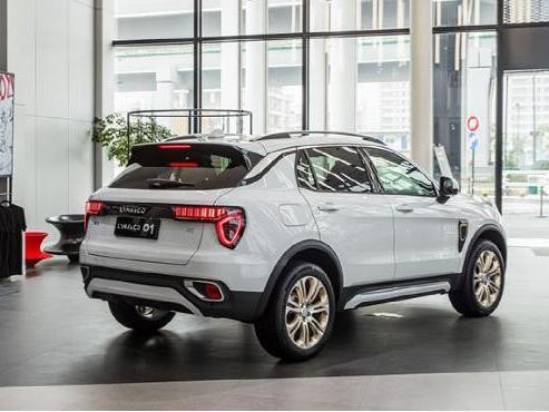 别急了，领克01已经到店，几乎找不到任何瑕疵，简直太可怕