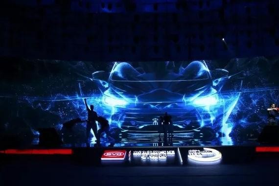 宋MAX登场，连五菱宏光都直呼太过分了！