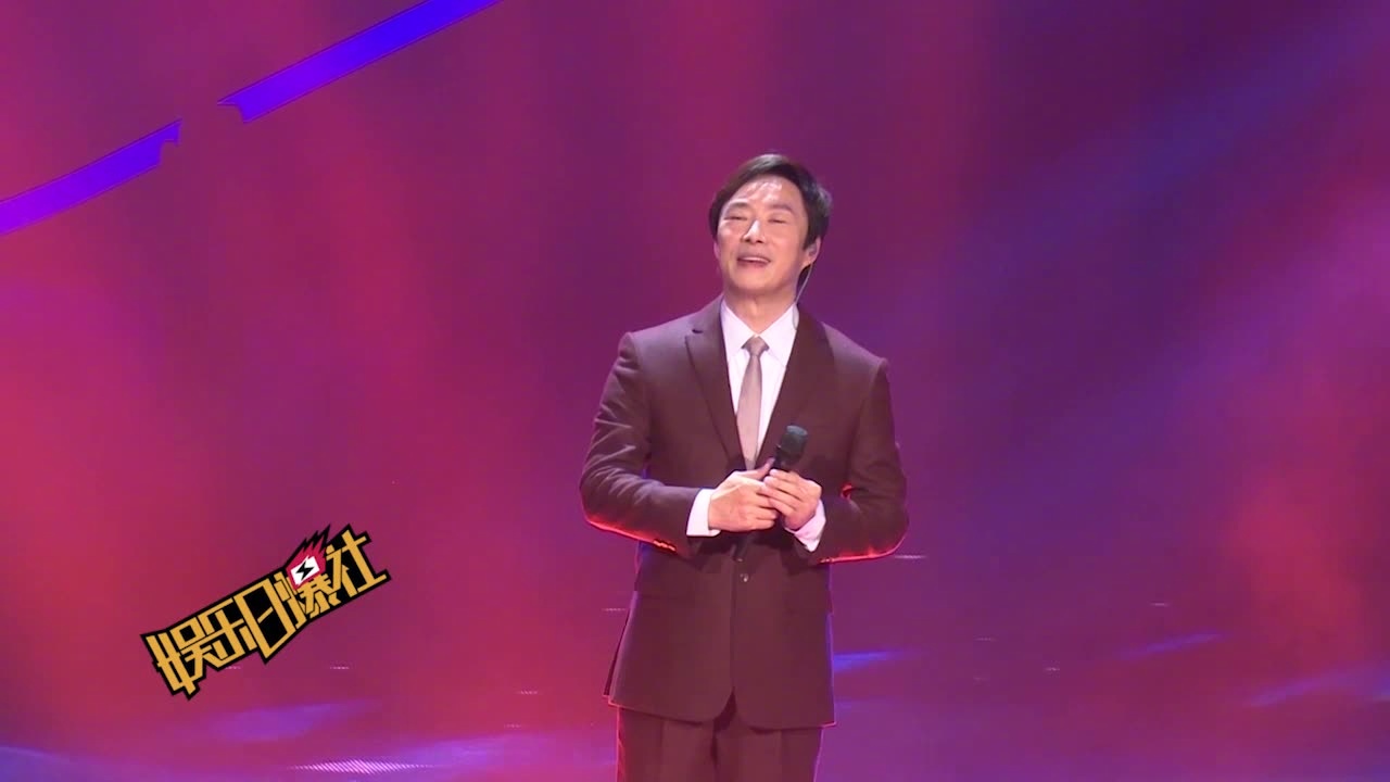 惠利晒秀智舞台照 费玉清亲笔信悼亡父 费玉. 来