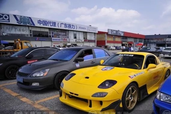 RE雨宫套件650匹RX-7（FD3S）情怀利器