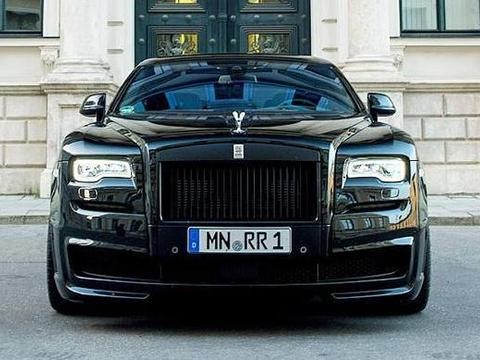 成龙将拍新电影，邀请的演员座驾一个比一个豪