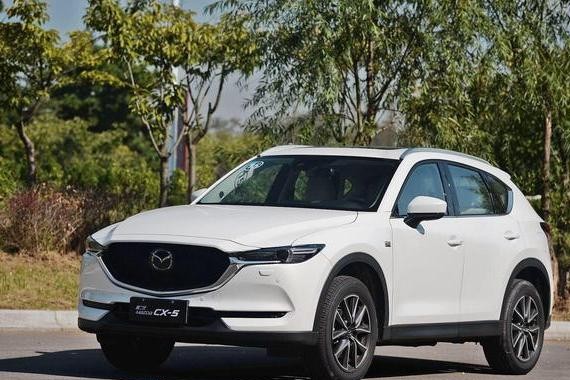 众泰为何不抄法拉利？原来是为它铺路，卖得好因为长得好