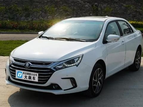 悬架异响操控烂，用秦100跑极速简直就是在玩命！