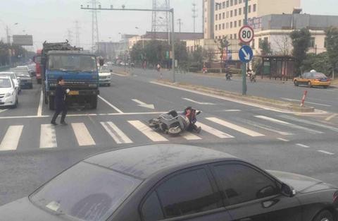 骑电动车太快了会有什么后果?