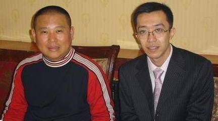 同为德云社创始人的二人，如今身价不同，座驾相差100万！