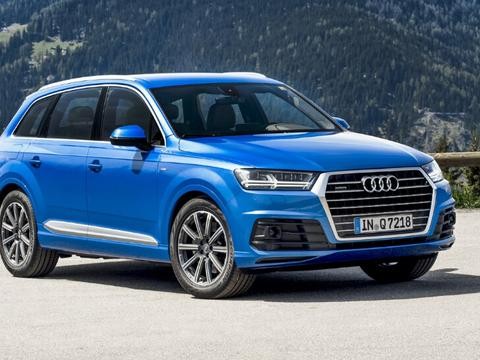 外观刚毅标配8AT，全新奥迪Q7上市，能否抗衡路虎星脉