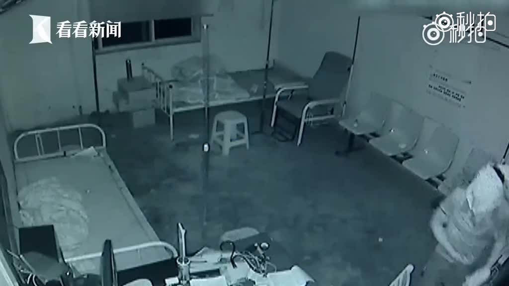 怎么让自己变成木乃伊 940b-fymfcih5820775.jpg